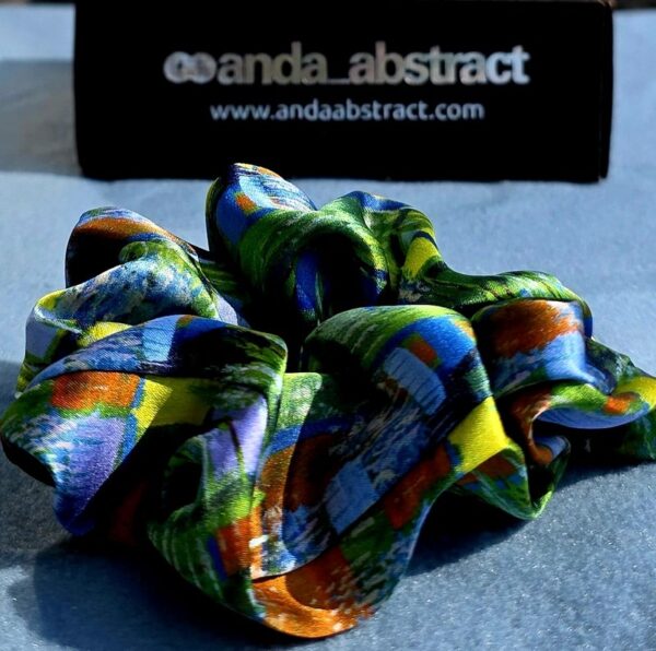 Anda Abstract Silk Hair Scrunchie "Taste Of Life"