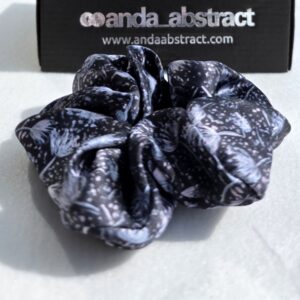 Anda Abstract Silk Hair Scrunchie "Rose Bay" Big 5cm