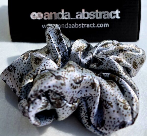 Anda Abstract Silk Hair Scrunchie "Summer Morning" Big 5cm