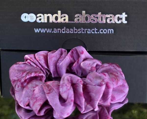 Anda Abstract Silk Scrunchie - "Roses" Small 2.5cm