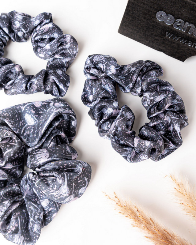 Rose Bay - Silk Hair Scrunchie Small 2,5 cm - Image 2