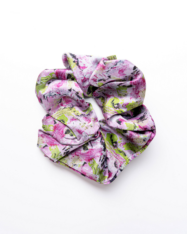 Anda Abstract Silk Hair Scrunchie - "Apple Blossoms" large