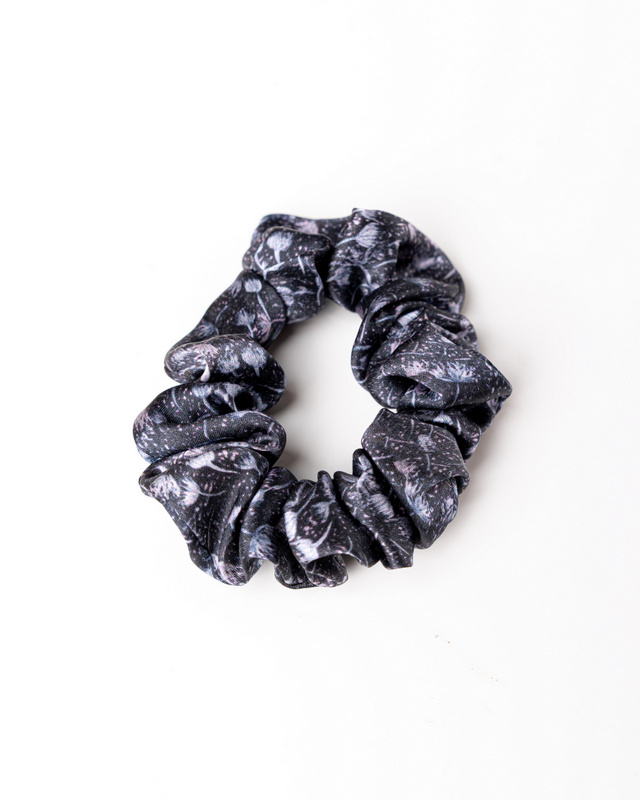 Anda Abstract Silk Hair Scrunchie - "Rose Bay" Medium